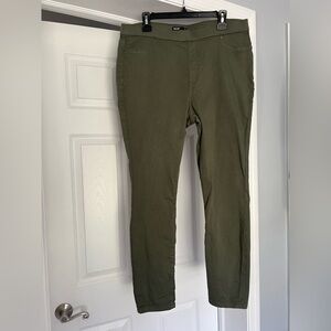 Women’s Slim Stretch Casual Pants - Olive Green